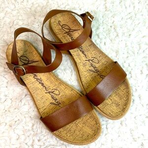American Rag Brown Size 9 Sandals